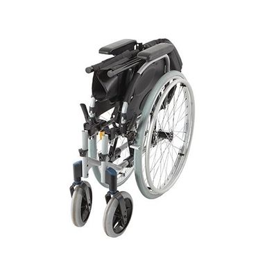 Облегченная инвалидная коляска Invacare Action 2 NG, ширина 43 см