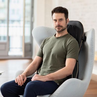 Масажна накидка з функцією пневматичного масажу MEDISANA MC 825
