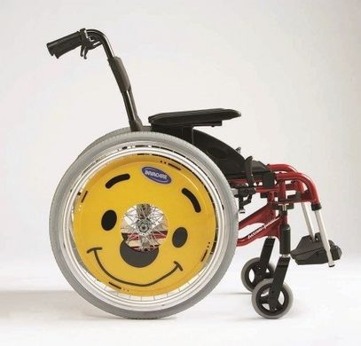 Облегченная детская коляска Invacare Action 3 NG Junior, ширина 35,5 см, темно-красный